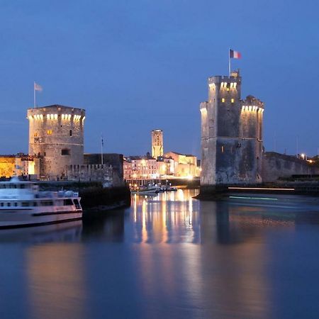 Bateau Haut Standing Privative - Nuit A Quai Port La Rochelle لا روشيل المظهر الخارجي الصورة